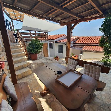 Holiday House Pag Zubovići Buitenkant foto