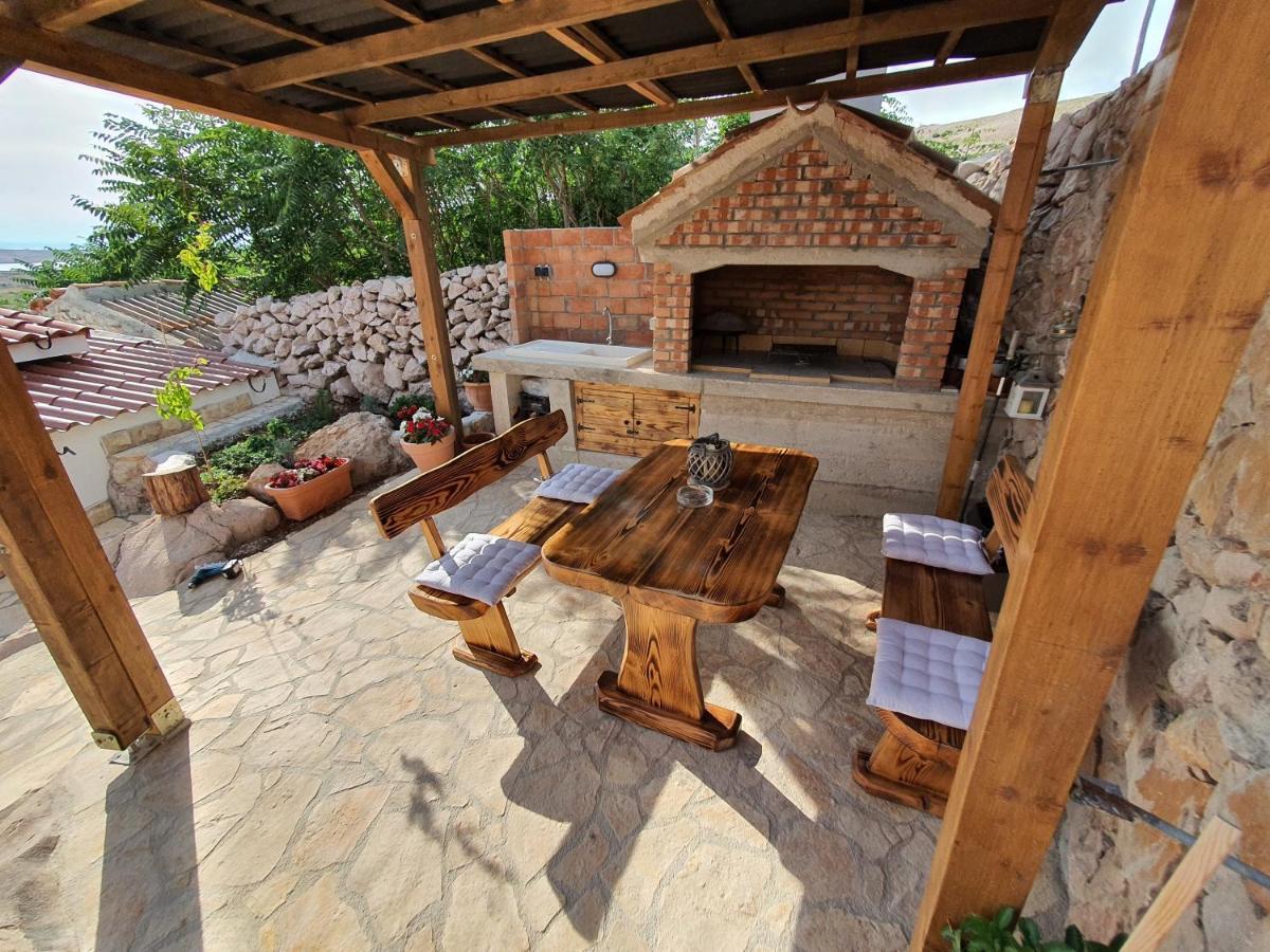 Holiday House Pag Zubovići Buitenkant foto